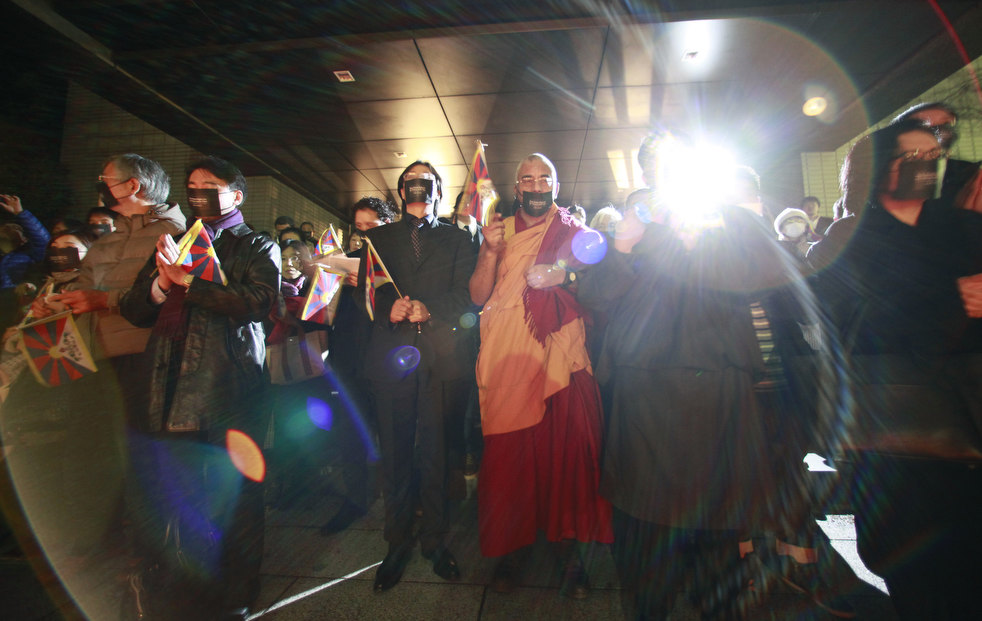 tibet_protest_0212_28.jpg