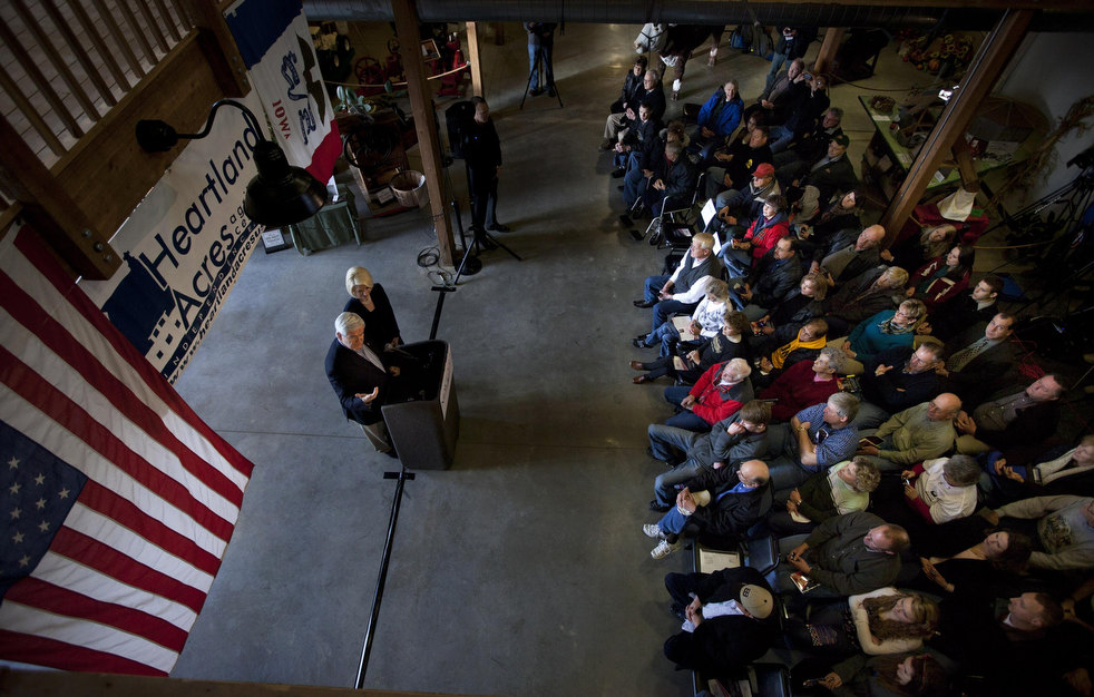 iowa_caucus_2012_08.jpg