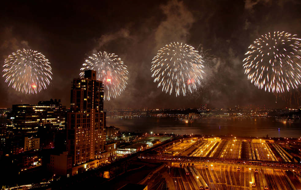 fireworks_070412_05.jpg