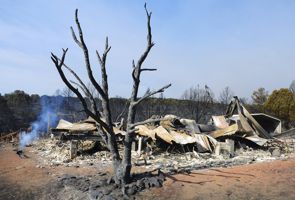 061212_western_wildfires_18.jpg