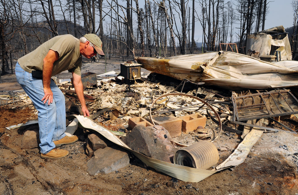 061212_western_wildfires_21.jpg