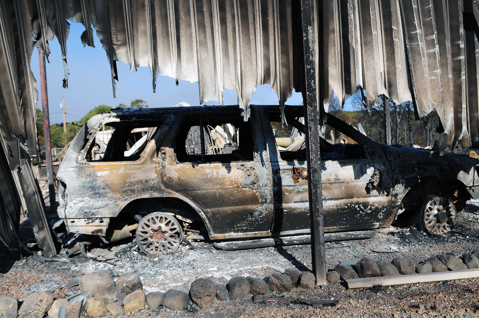 061212_western_wildfires_22.jpg