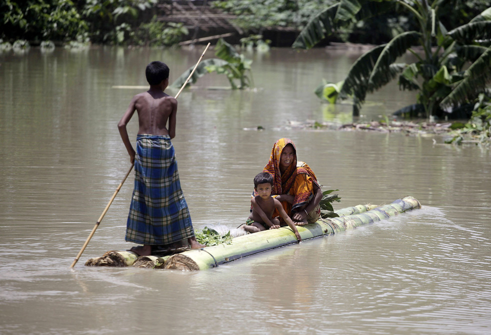 062912_monsoon_05.jpg