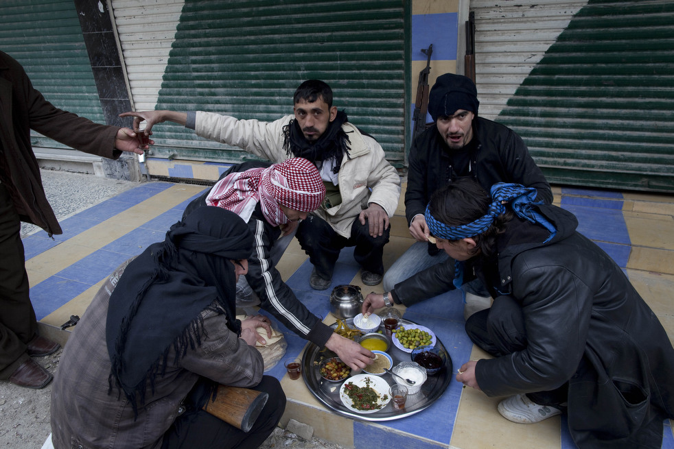 fleeing_syria_02.jpg