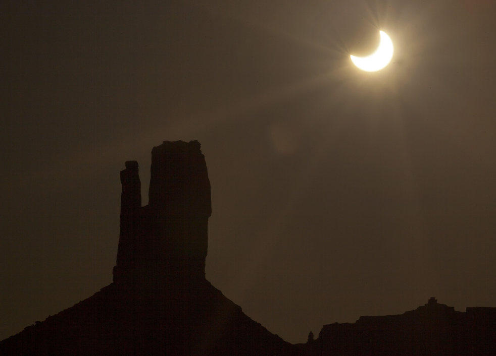 annular_eclipse_04.jpg
