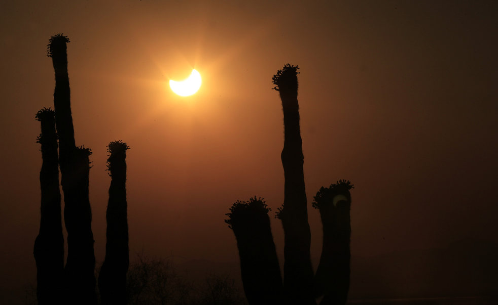 annular_eclipse_13.jpg