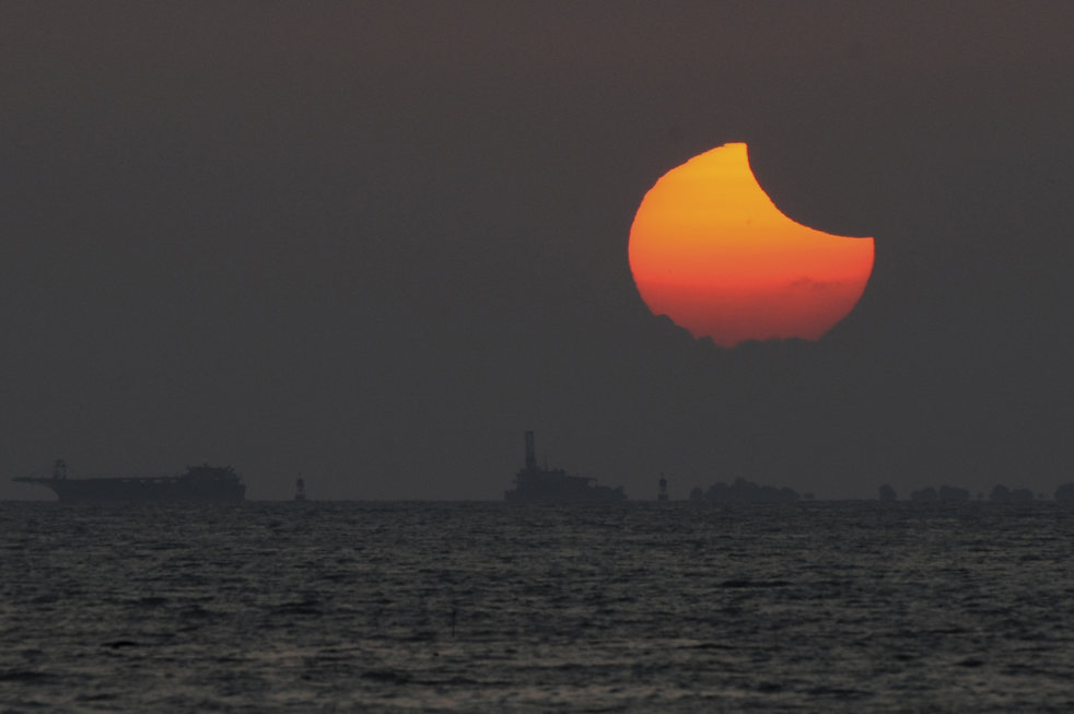 annular_eclipse_20.jpg