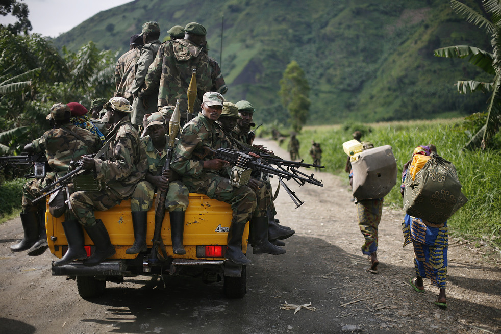 congo_fighting_113012_01.jpg