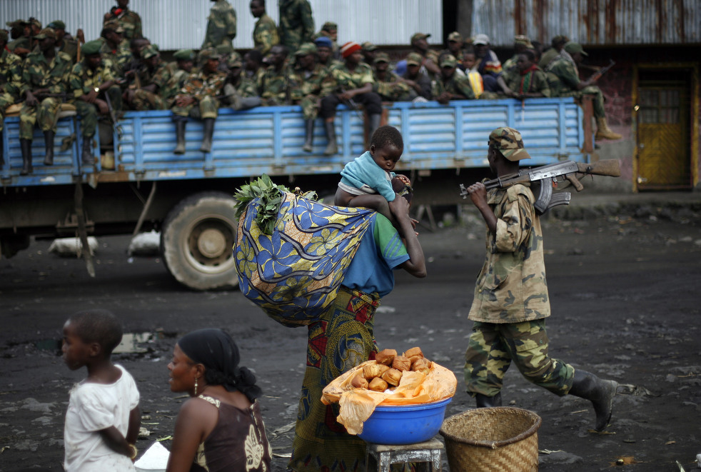 congo_fighting_113012_07.jpg