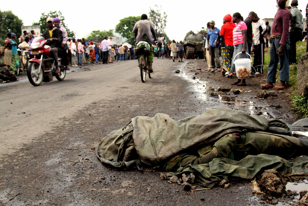 congo_fighting_113012_30.jpg