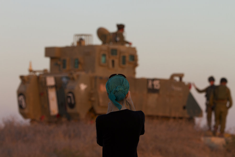 mideast_fighting_111512_05.jpg