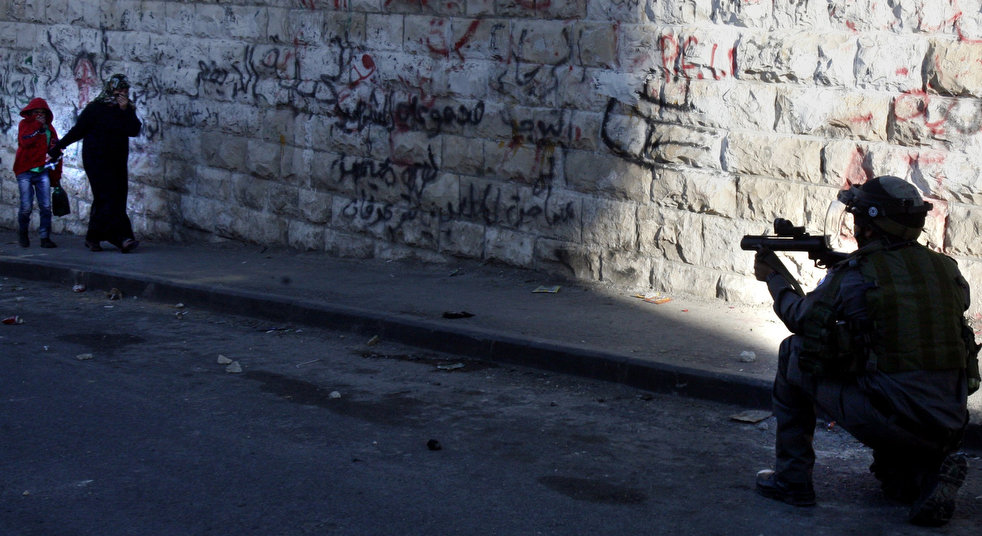mideast_fighting_111512_14.jpg