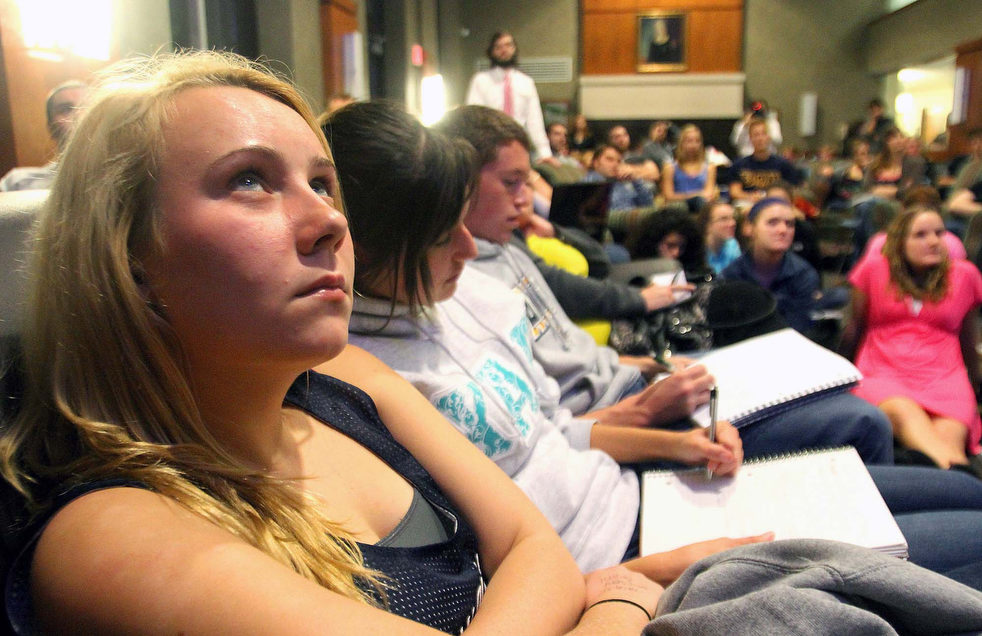 watching_debate_12.jpg