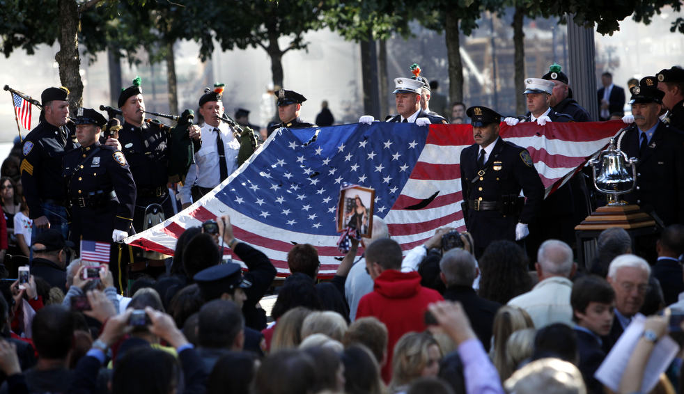 sept11_anniversary_091112_14.jpg