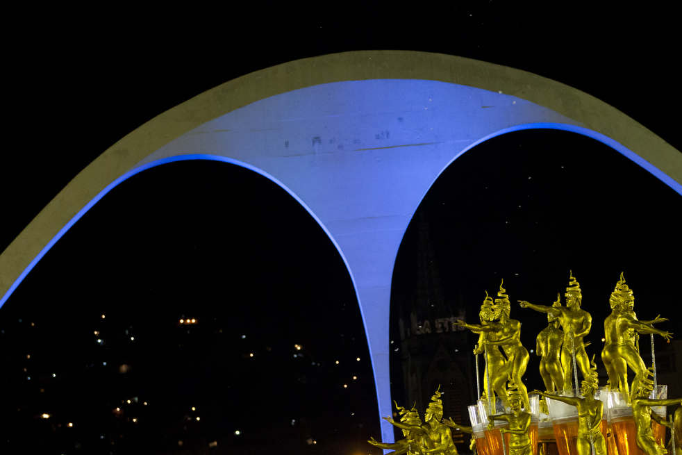 brazil_carnival_2013_043.jpg