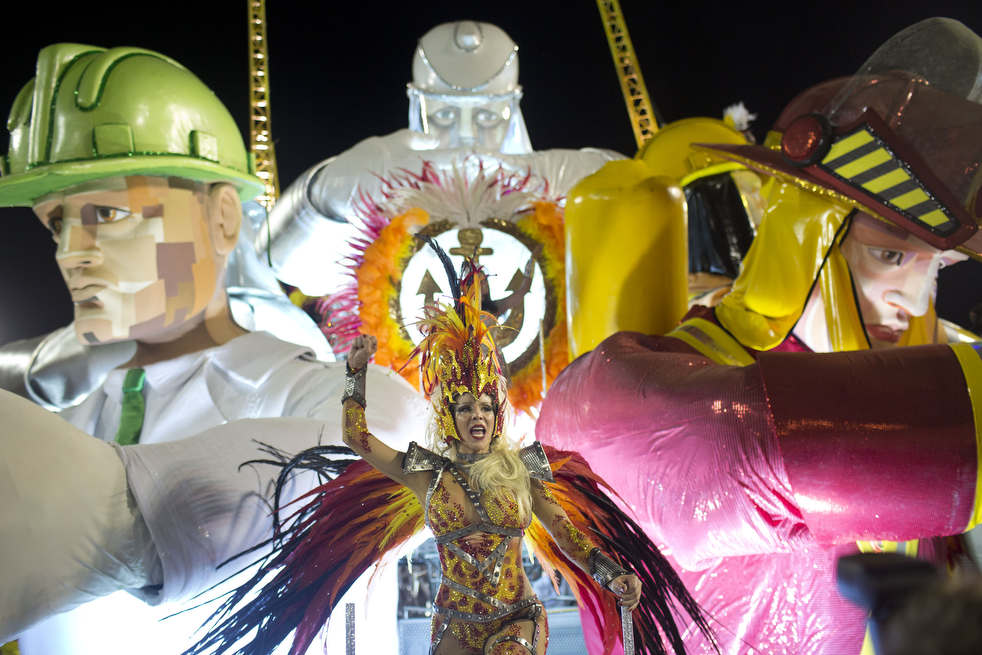 brazil_carnival_2013_116.jpg