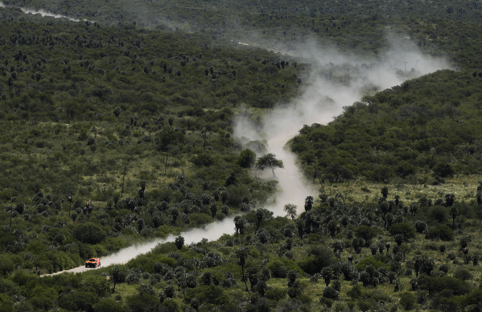 dakar_three_04.jpg