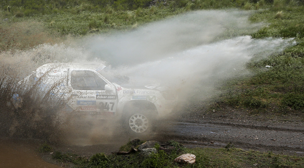 dakar_three_10.jpg