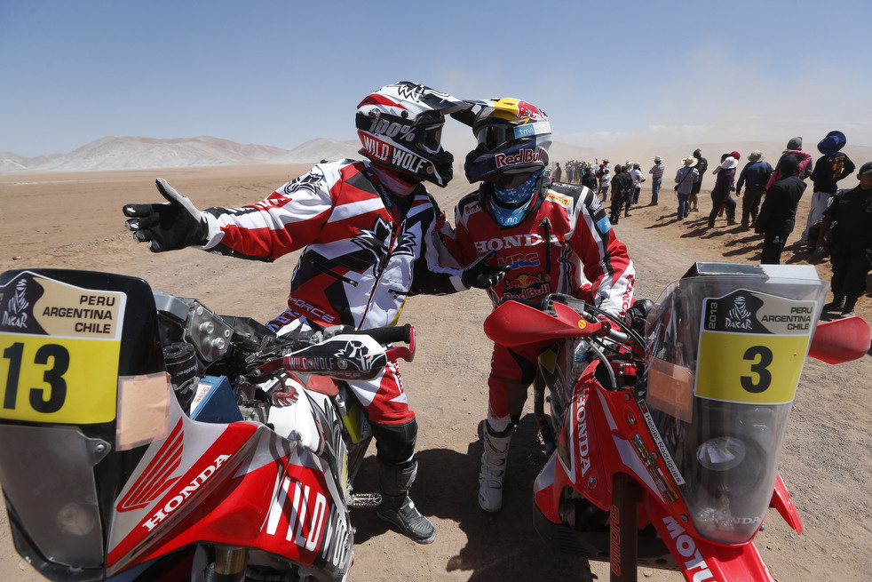 dakar_three_23.jpg