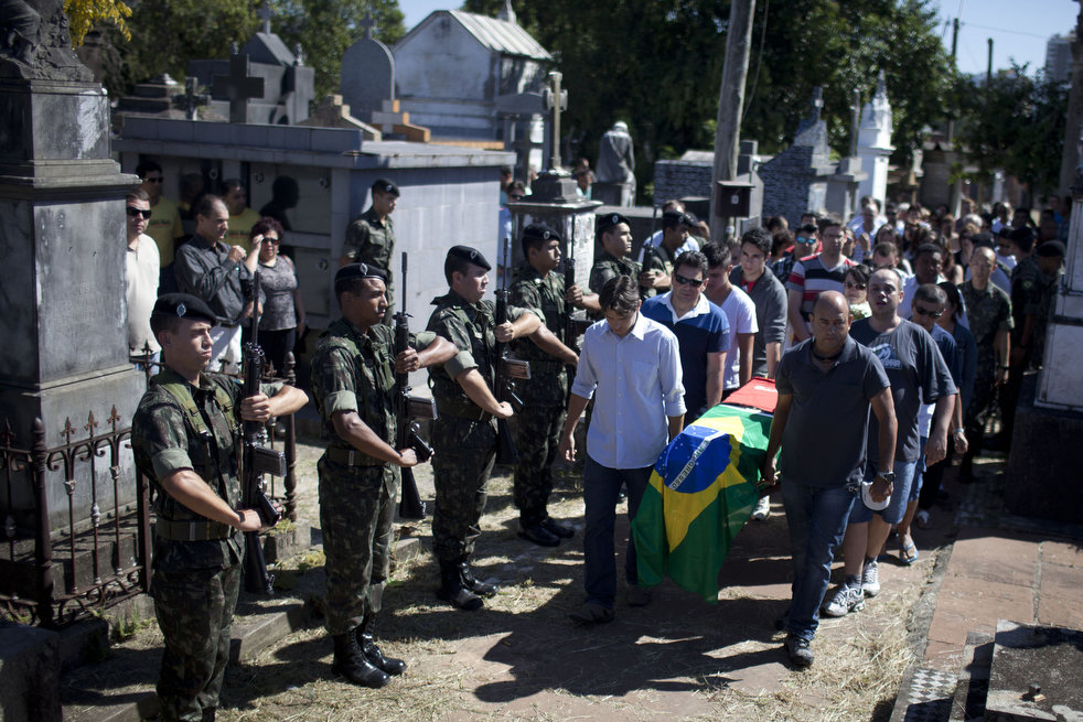 brazil_nightclub_fire_04.jpg