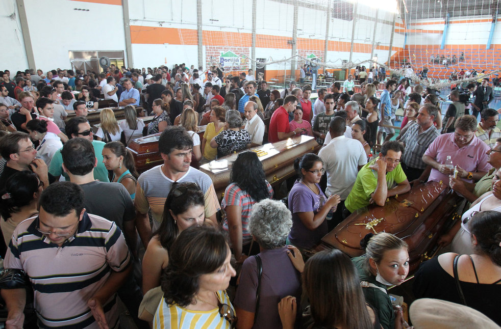 brazil_nightclub_fire_10.jpg