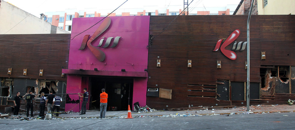 brazil_nightclub_fire_15.jpg