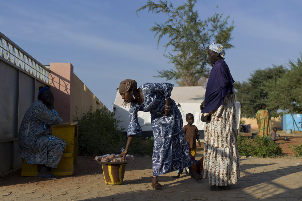 mali_fighting_04.jpg
