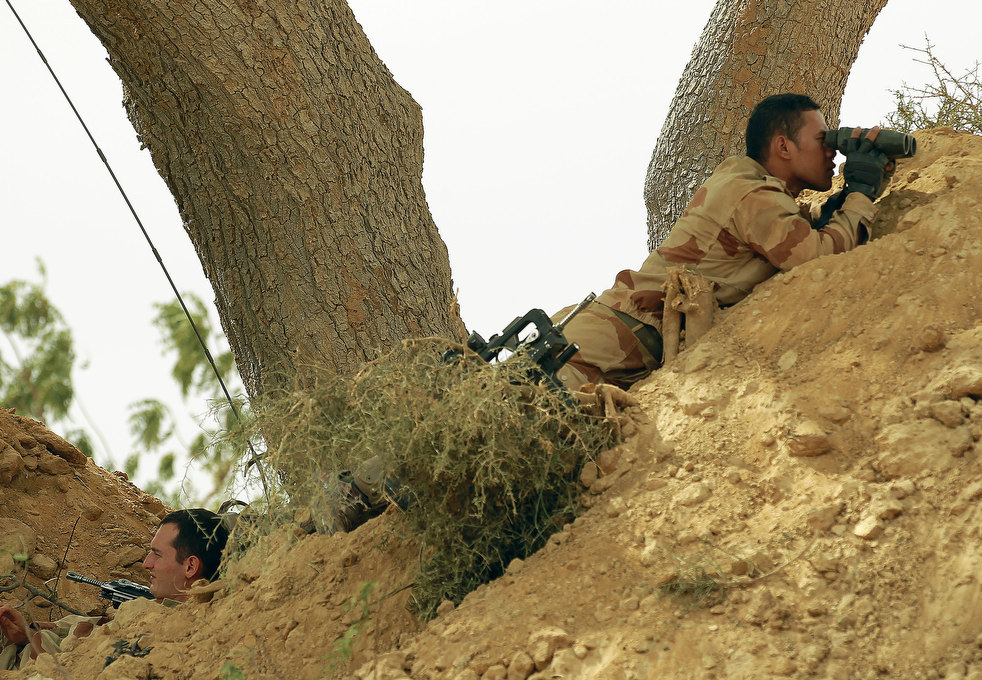 mali_fighting_10.jpg