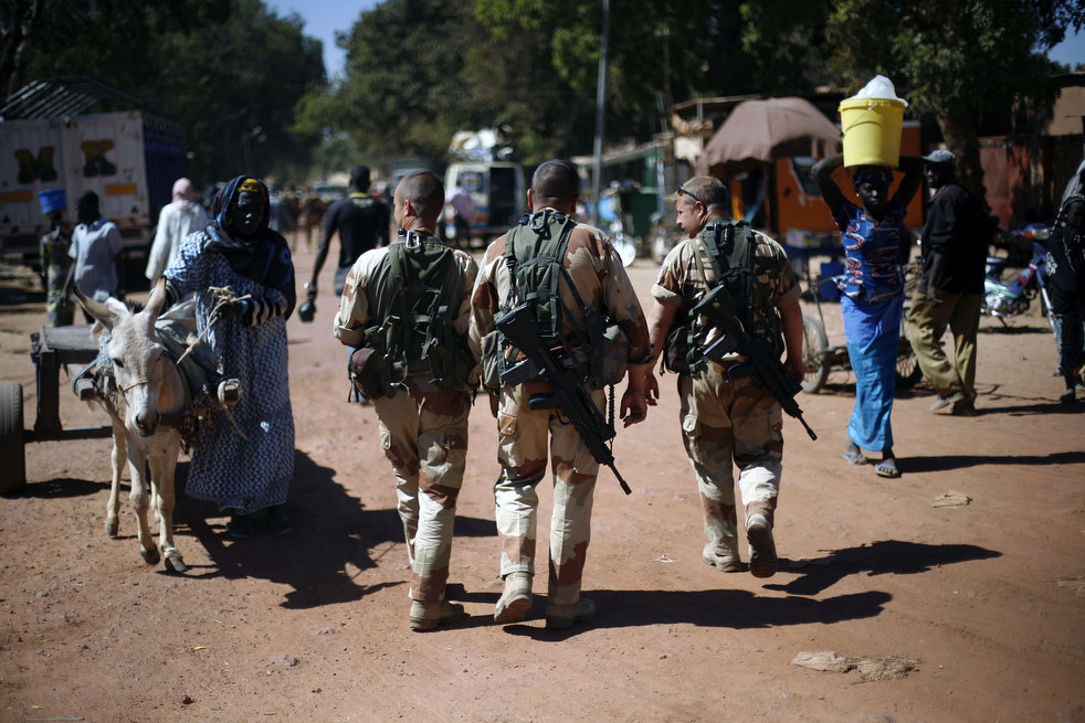 mali_fighting_22.jpg