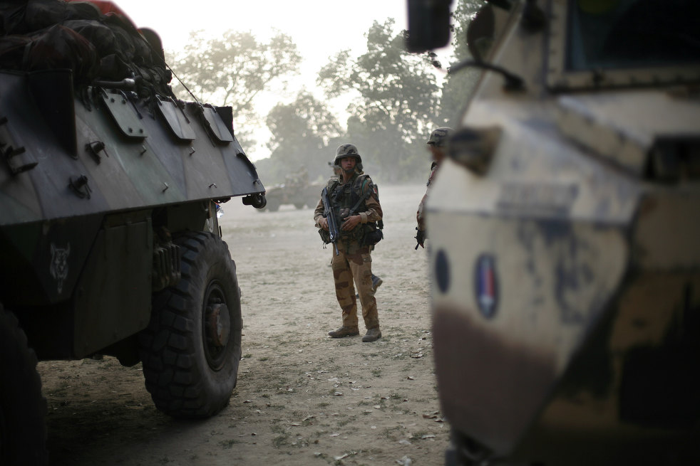 mali_fighting_28.jpg