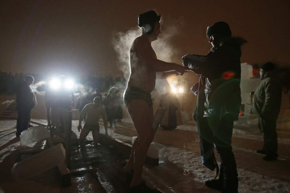 russian_orthodox_epiphany_2013_08.jpg