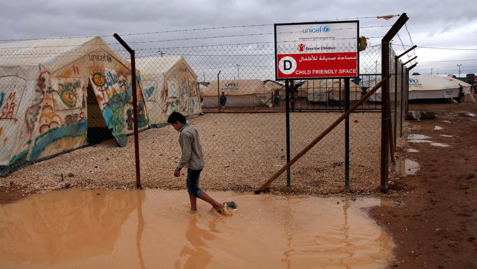 syria_refugee_flood_07.jpg