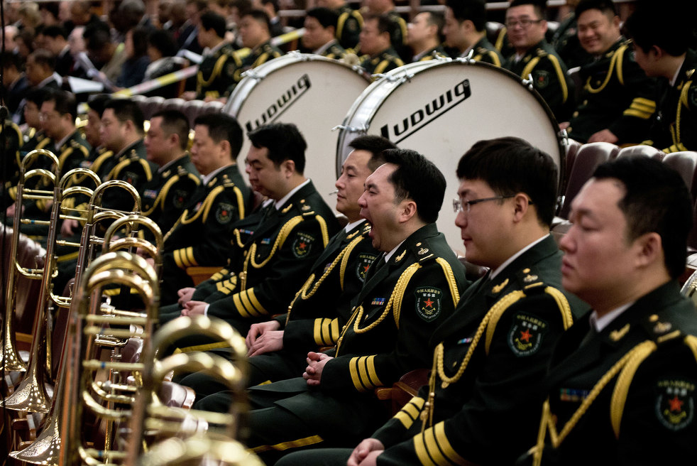 china_politics_2013_06.jpg