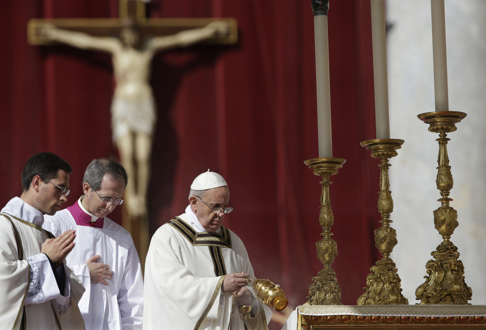 pope_first_mass_15.jpg