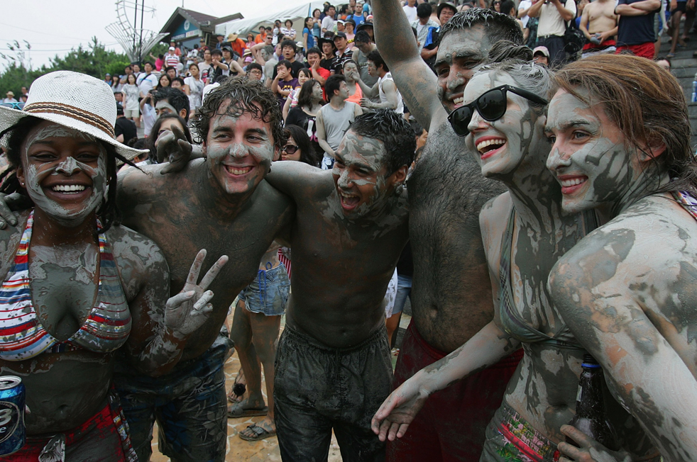 mudkorea05.jpg