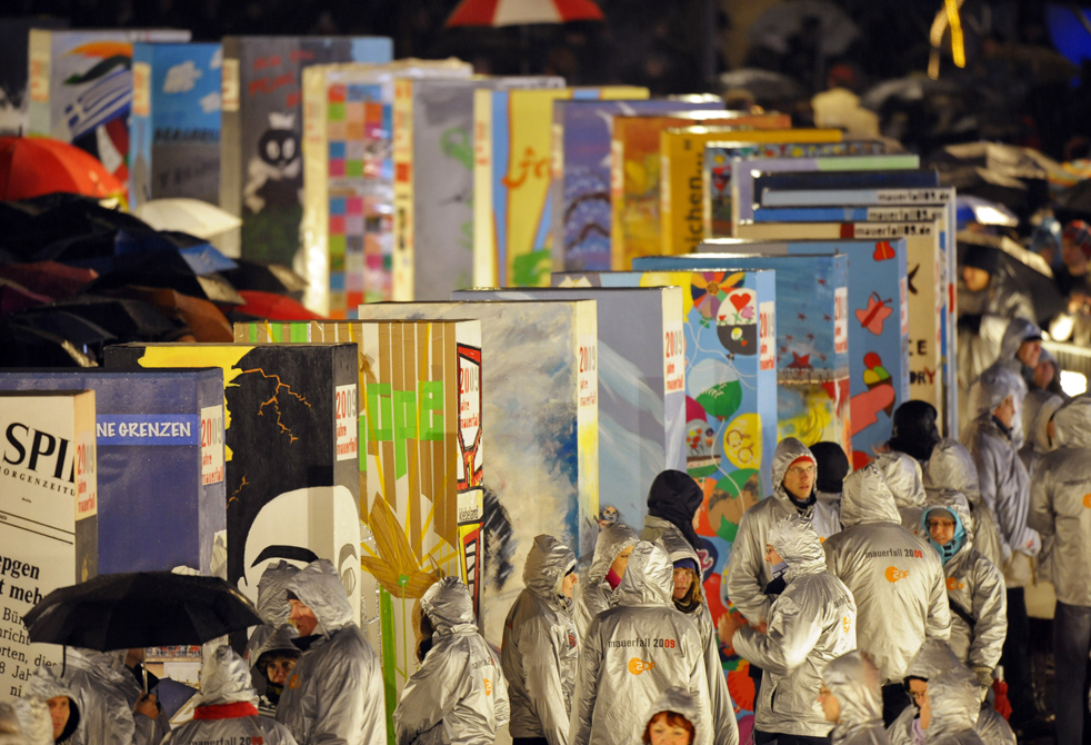 thewall07.jpg