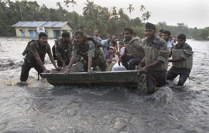 monsoon-07.jpg