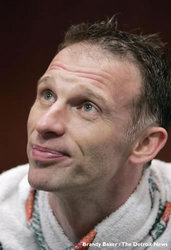 Hasek.jpg