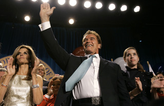 GOVERNOR-RACE.jpg