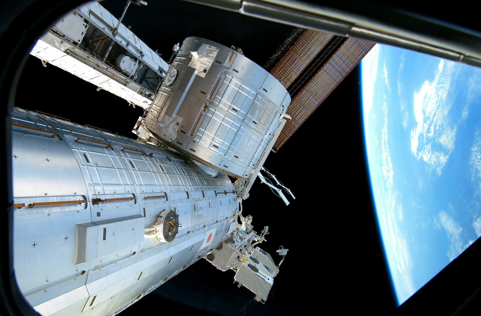 discovery_final_04.jpg