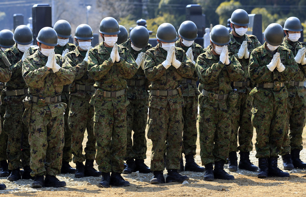 japan_329_02.jpg