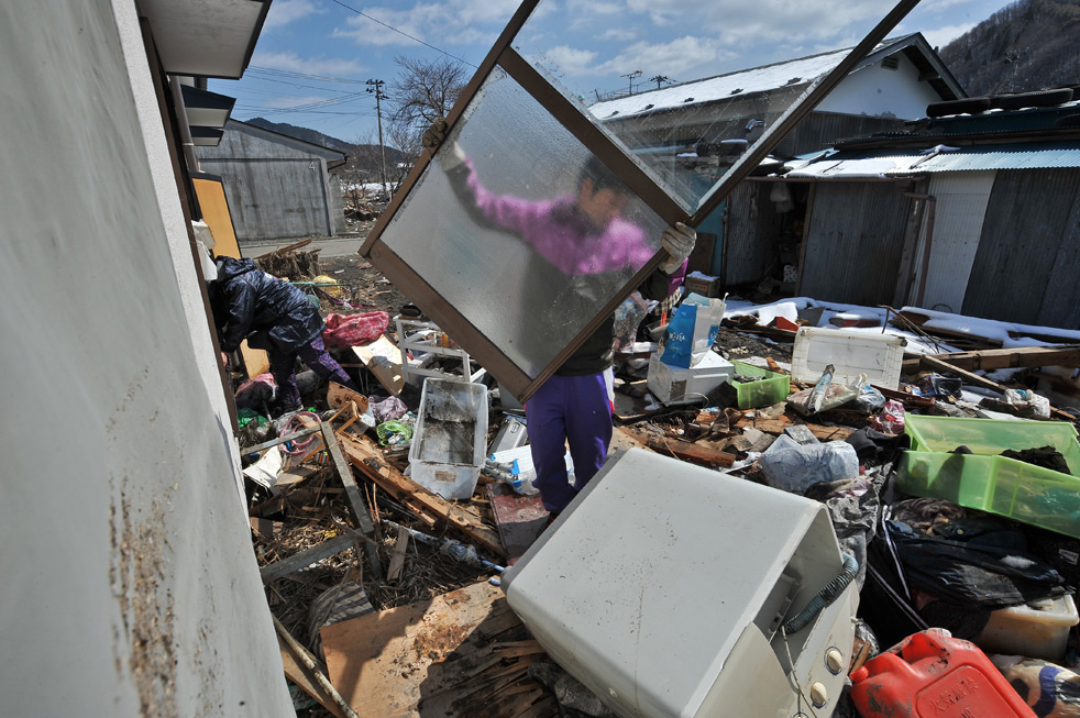 japan_quake18_21.jpg